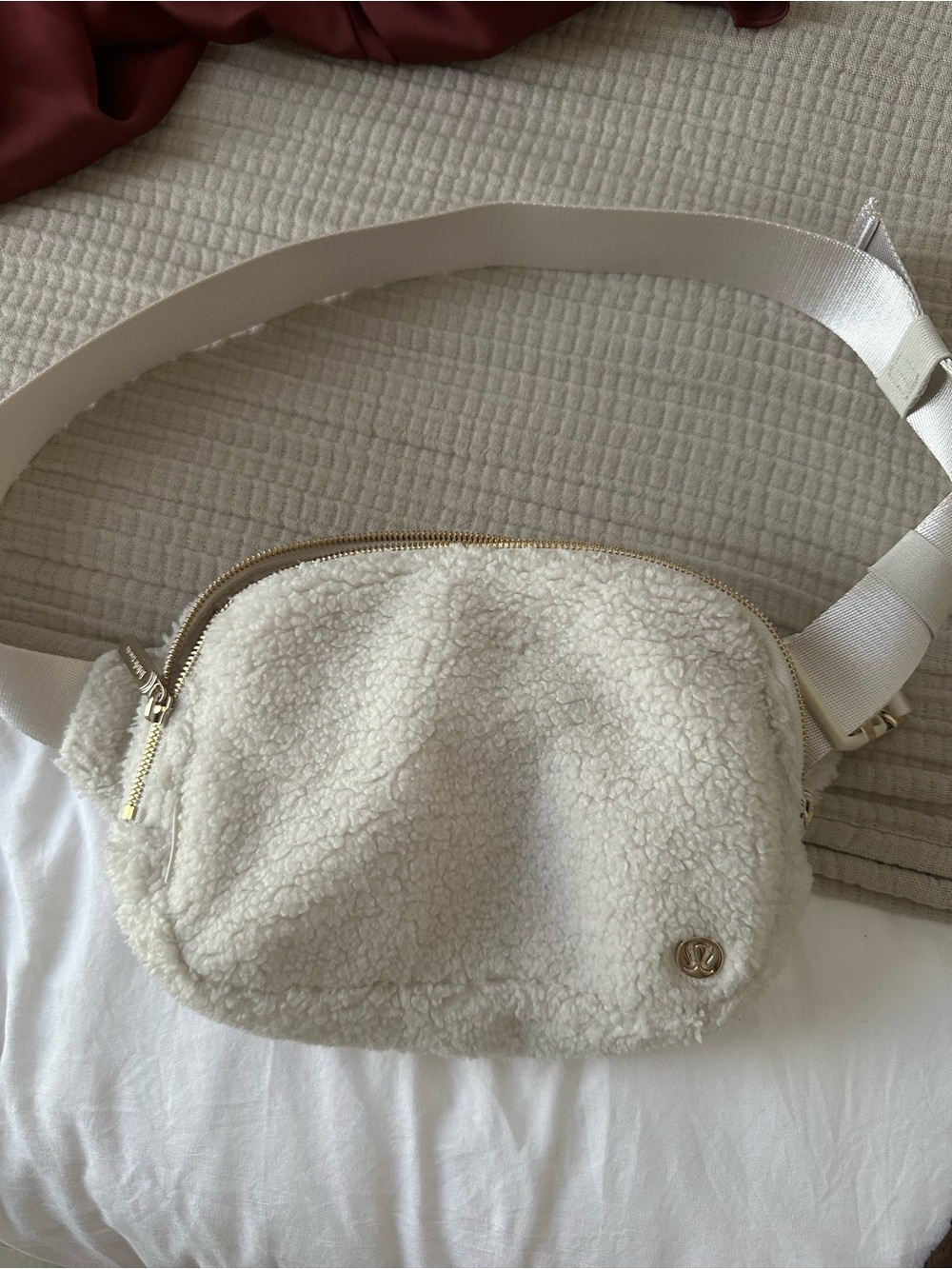 Lululemon Sherpa Crossbody Belt Bag